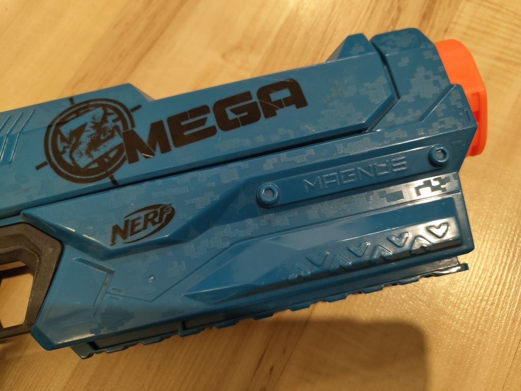 Pistolet Nerf N-Strike Elite Zombie Strike Mega Magnus