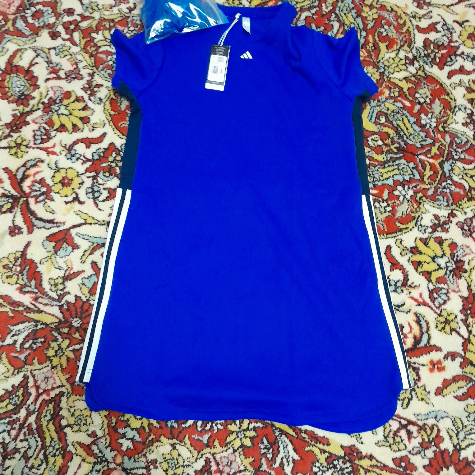 Спортивне плаття adidas, L