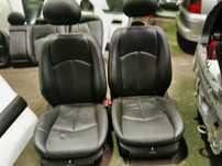 Conjunto de bancos Mercedes E211 SW completo com forras de porta