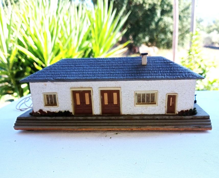 VAU-PE, Estação comboio com iluminação(ReservadoEP)