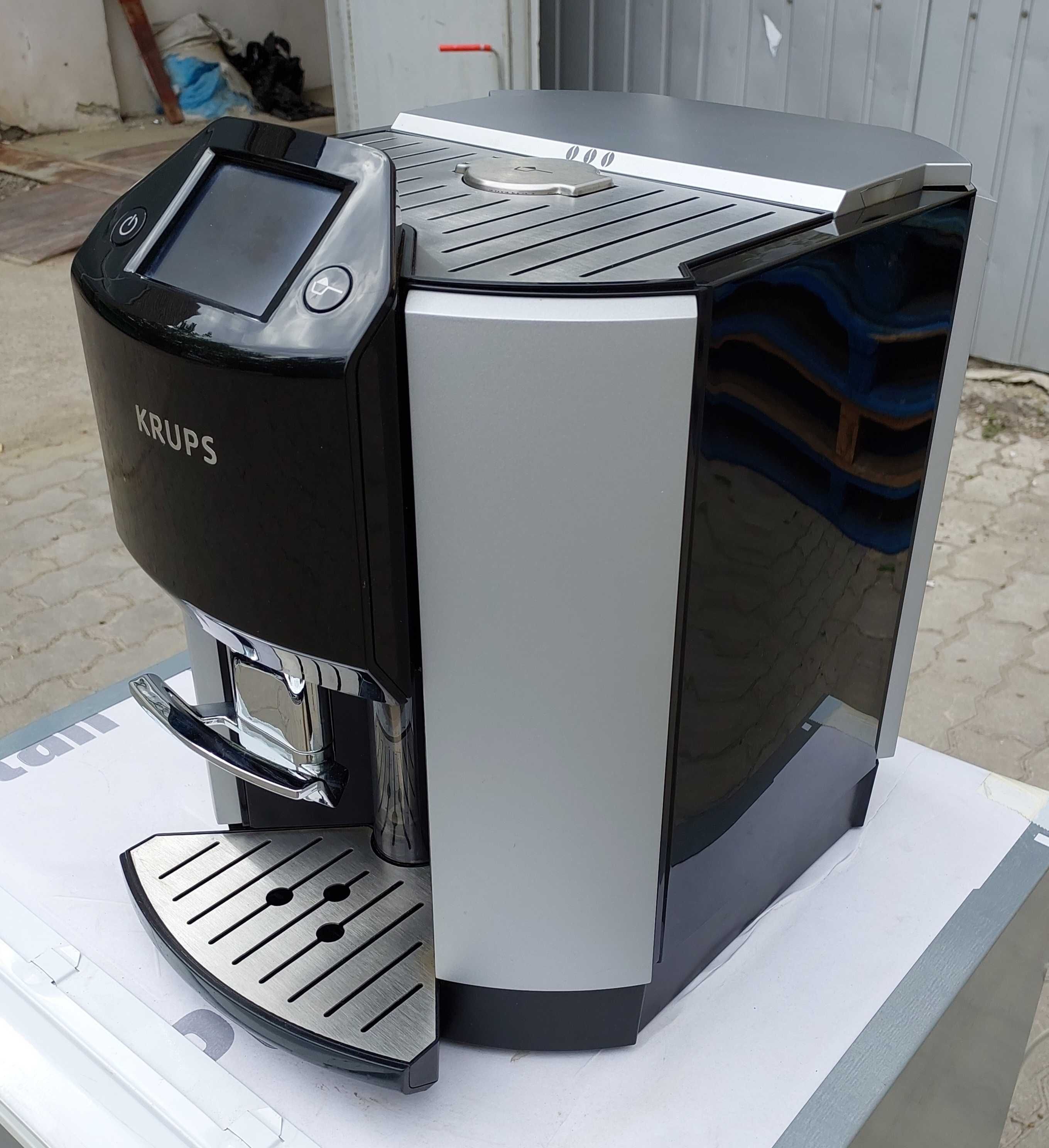 Кофемашина премиум класа Крупс Krups EA 9000 с цветным дисплеем