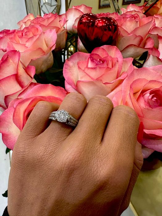 Pierścionek z diamentami 1.00 CT