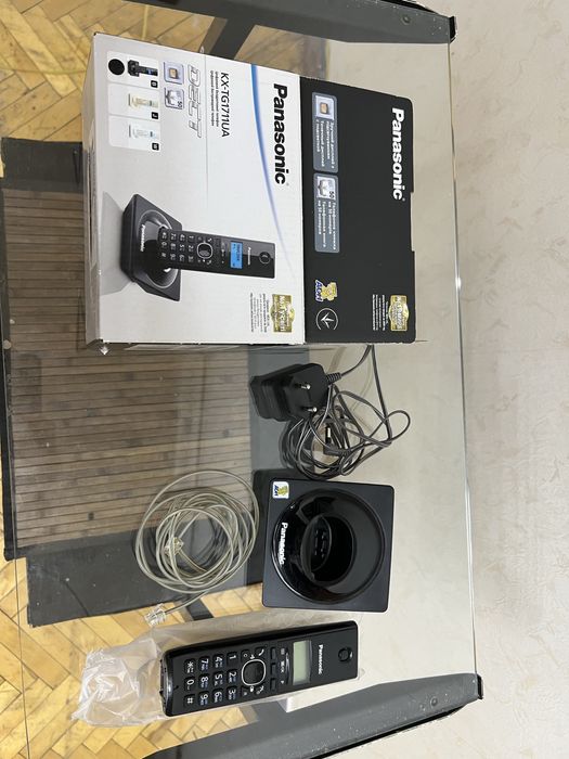 Телефон Panasonic KX-TG1711UA