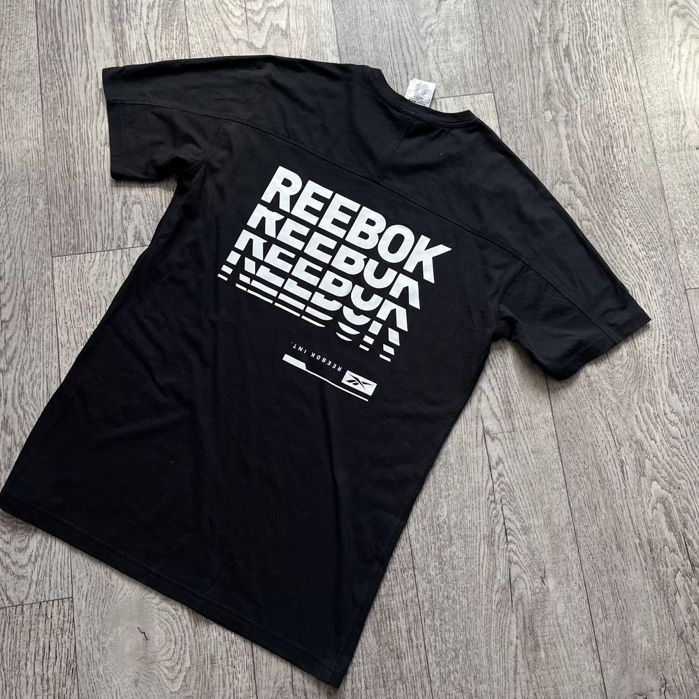 Футболка тишка Reebok big logo большое лого на спине