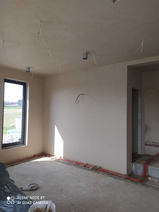 Tynki maszynowe, gipsowe i cementowo-wapienne