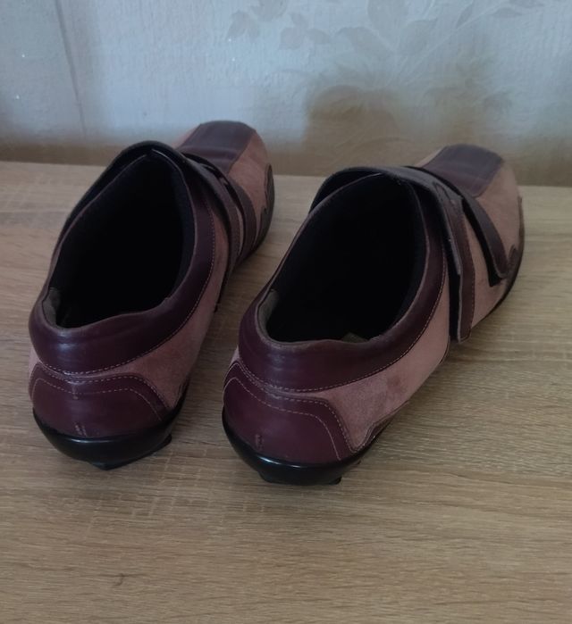 Продам мужские мокасины