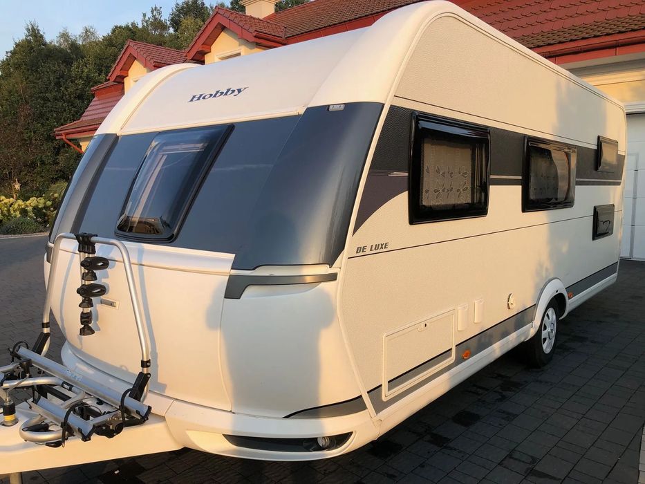 Hobby 545 KMF DE LUXE  Przyczepa kempingowa Hobby KMF545 DeLuxe 2022 bogate wyposażenie klima