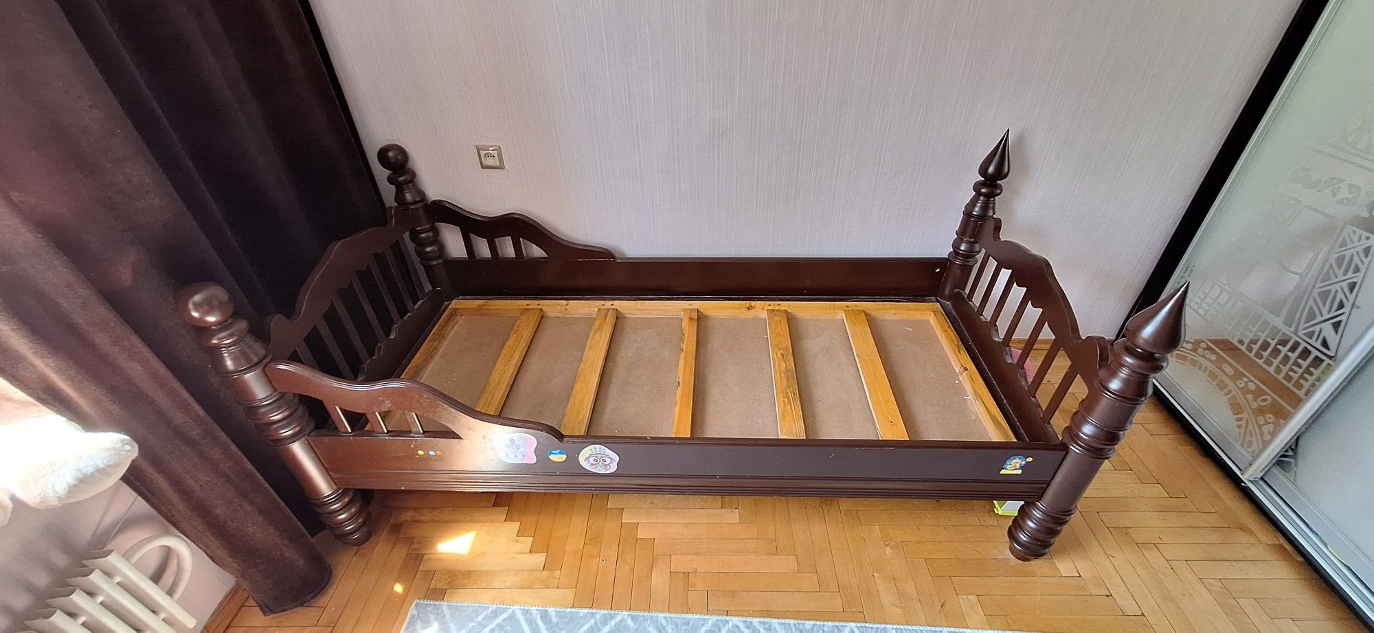 Продам кровать 180×80