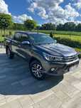 Toyota Hilux Hilux 2.4. Stan idealny. Niski przebieg. Bezwypadkowy.