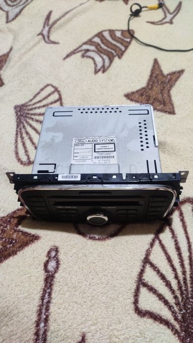 Продам штатную магнитолу Форд фокус 2