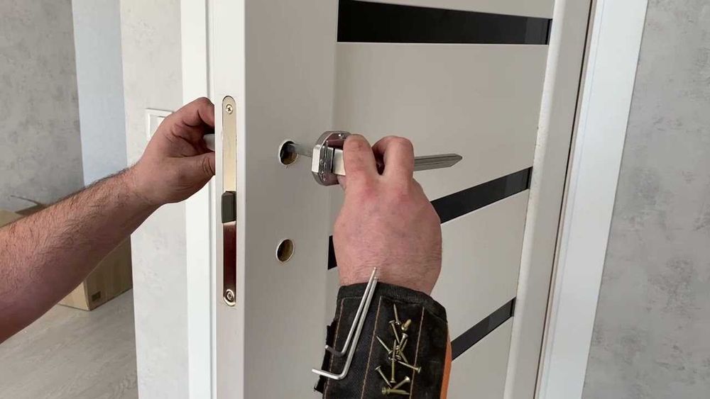 Аварійне відкриття замків Франківськ | Ремонт замка. Заміна  серцевини