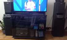 Movel de Tv preto com radio e leitor de Cd +4 colunas de som