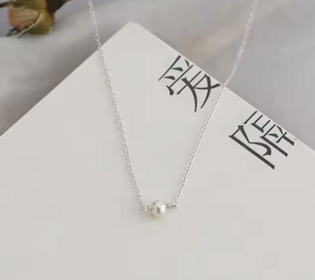 Srebrny łańcuszek choker 925 z naturalnymi perłami słodkowodnymi