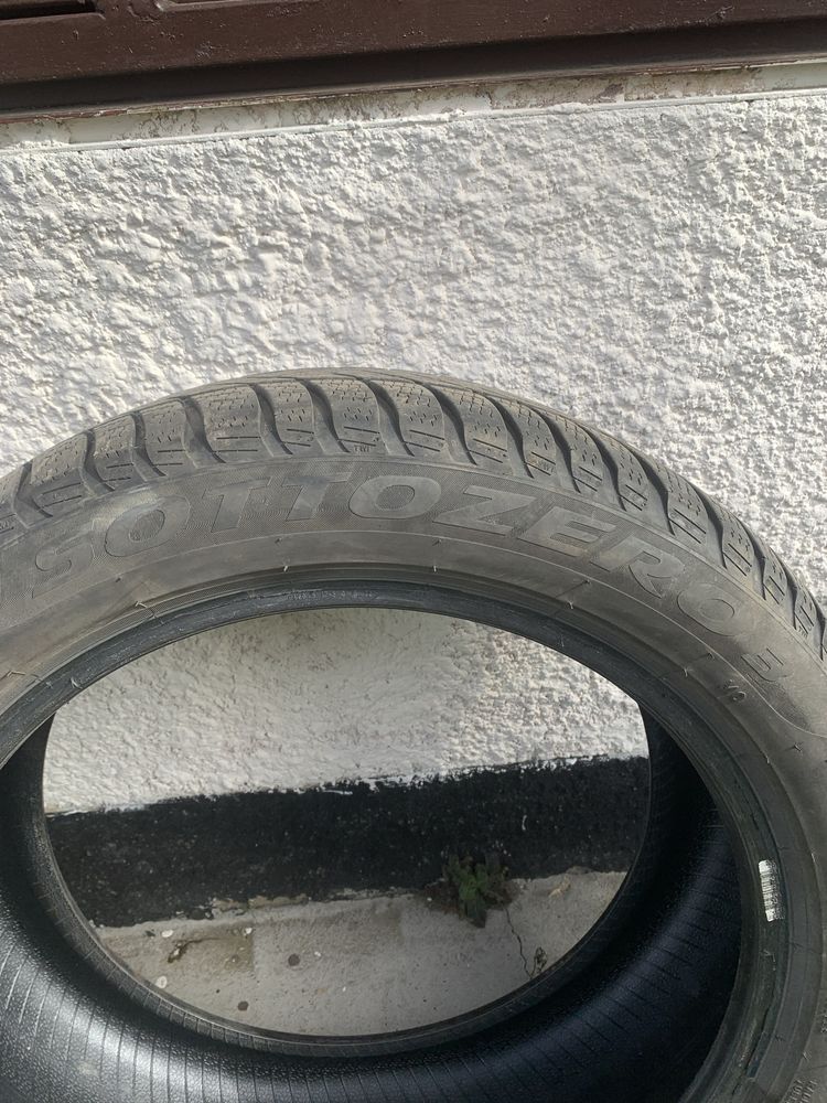 Opony zimowe 4 szt Pirelli 245/45/R18