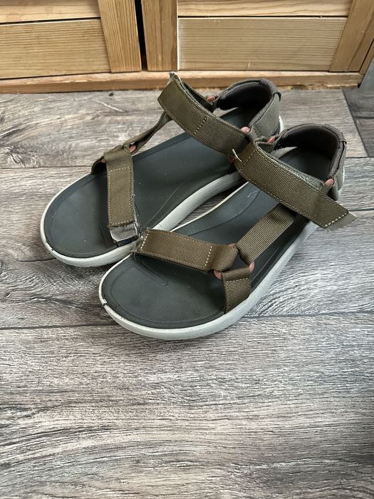 Сандалі Teva 44 розмір