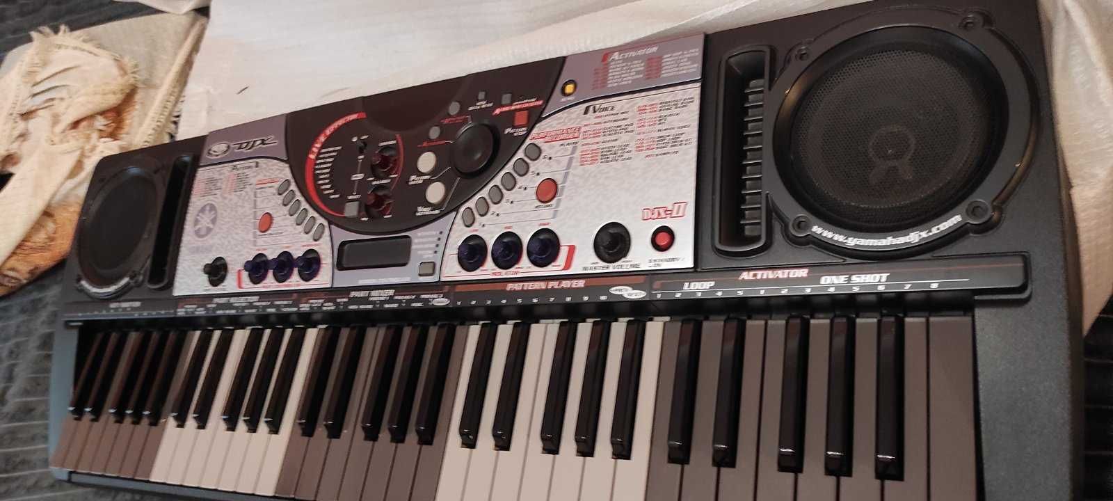 Синтезатор Yamaha DJX