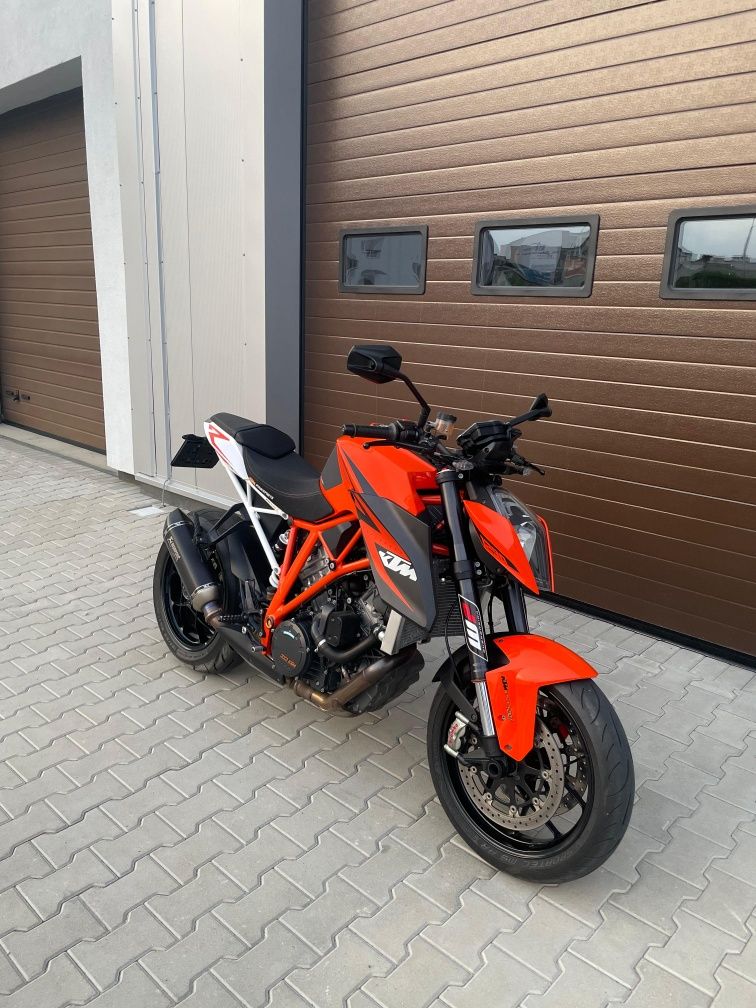 KTM Super Duke 1290 r