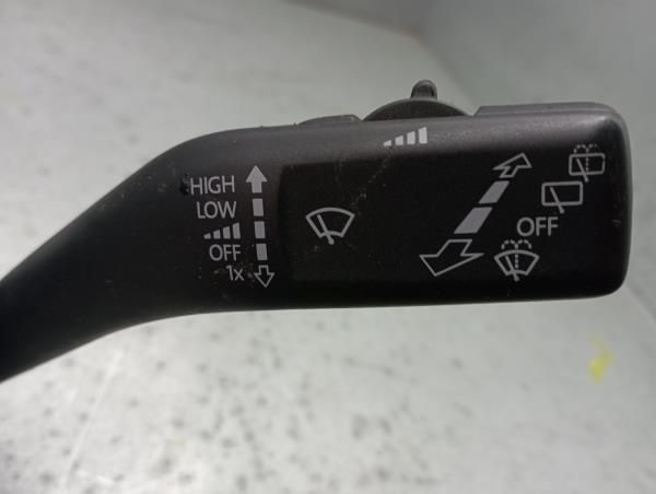 Conjunto / manetes de luzes e limpa vidros VOLKSWAGEN Touran (1T)