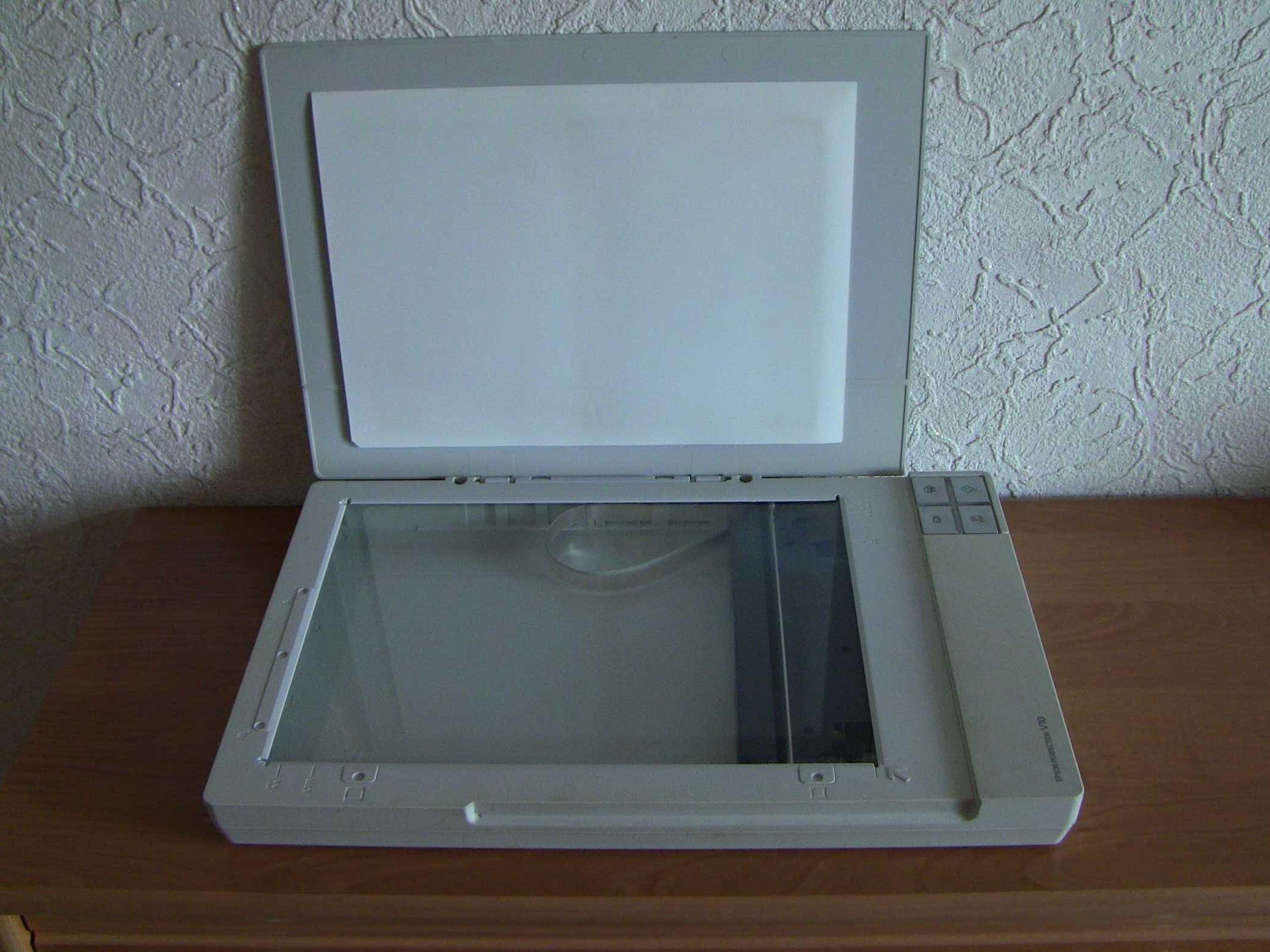 Сканер EPSON perfection V10 2400