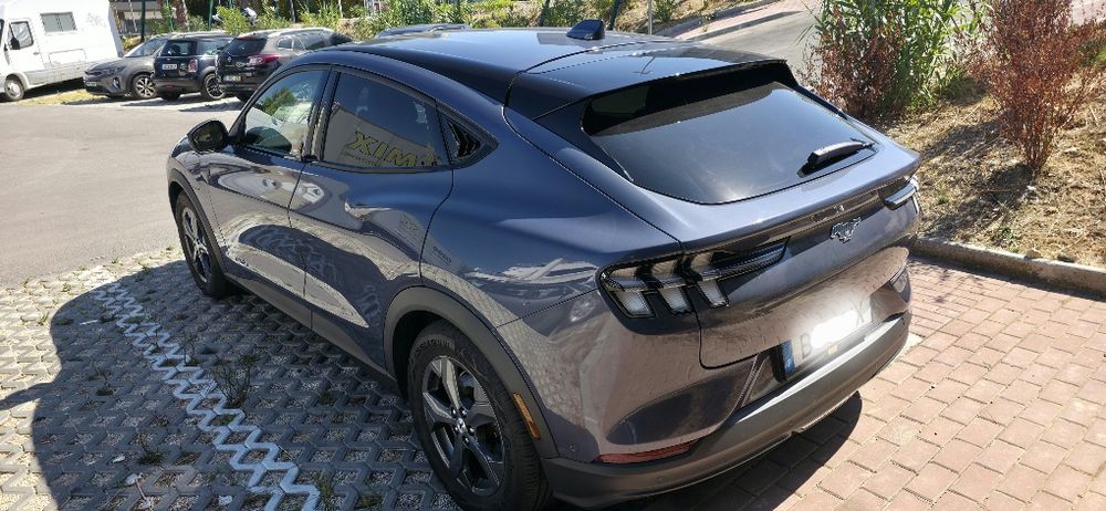 Ford Mustang Mach-E, 75kw - 440km aut. Não negociável!