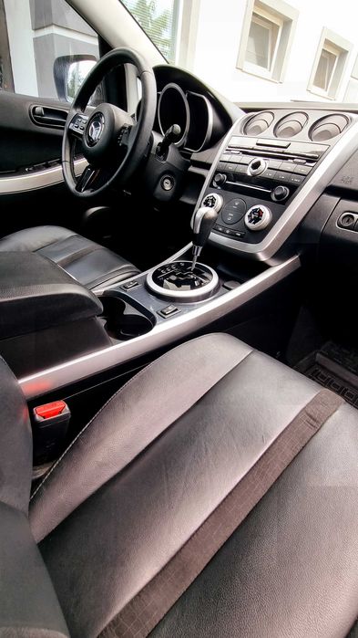 Продам Мазда сх7 2008