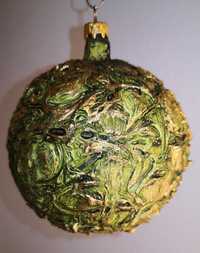 Bombka artystyczna Jowisz w złocie i zieleni, ręcznie tworzona