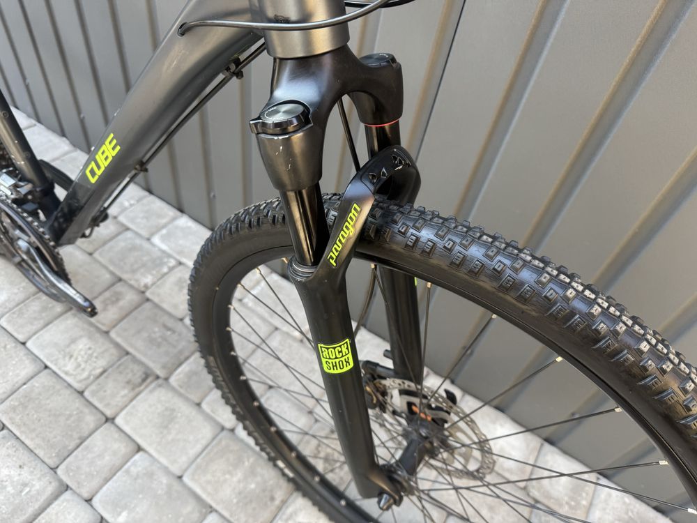 Велосипед Cube Cross Pro. RockShox Paragon, Shimano XT RD-T8000