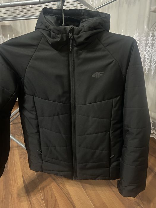 Куртка унісекс розмір s, мембрана, бренд 4 F