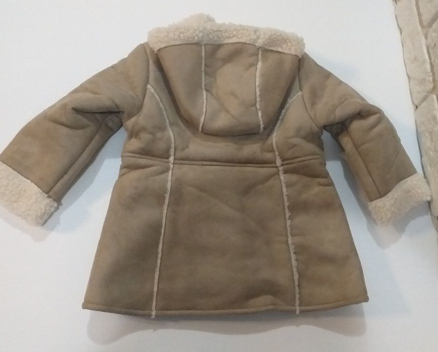 Nowy zimowy płaszcz płaszczyk kożuch kożuszek kurtka C&A roz 92