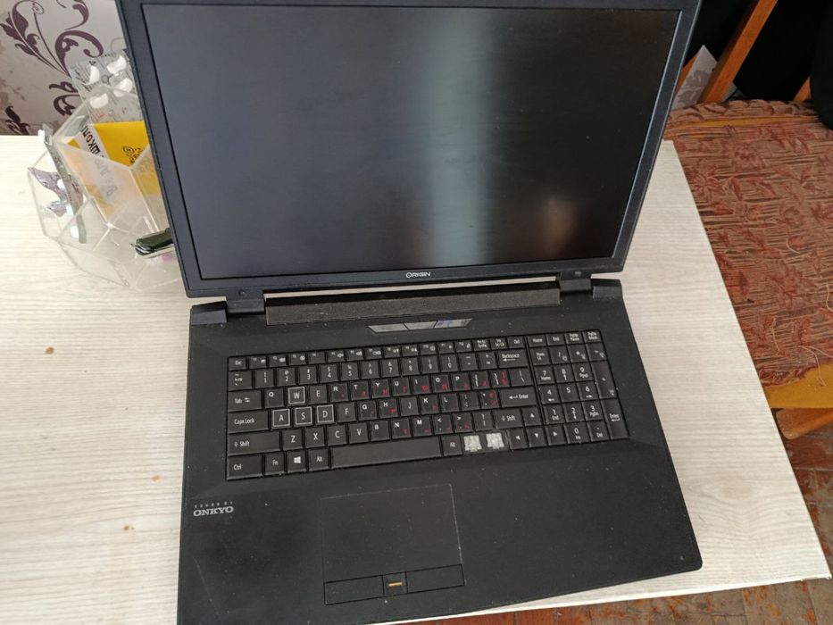 Ноутбук Clevo p750zm