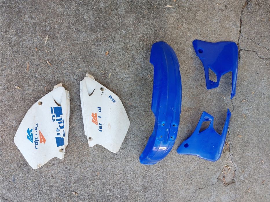 Plásticos yz 125