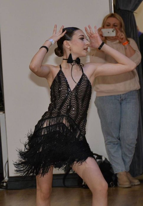 Сукня для латини