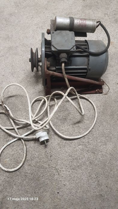 Silnik elektryczny 230v z cewką