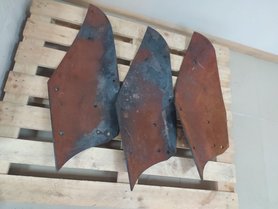 Відвал на плуг Одеський ПЛН 3-35 Винтовий.Отвал плуга ПЛН-3-35 .