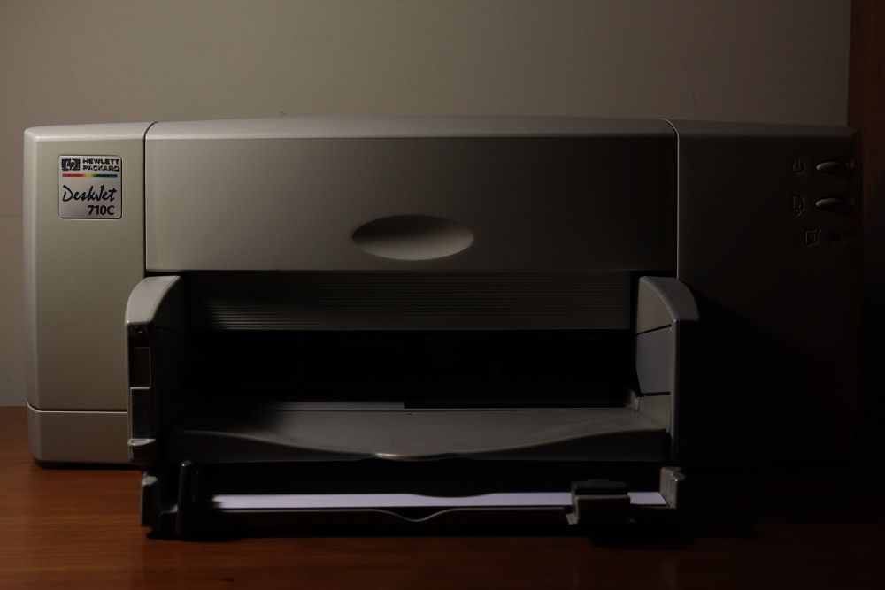 Impressora HP - Hewlett Packard DeskJet 710 C