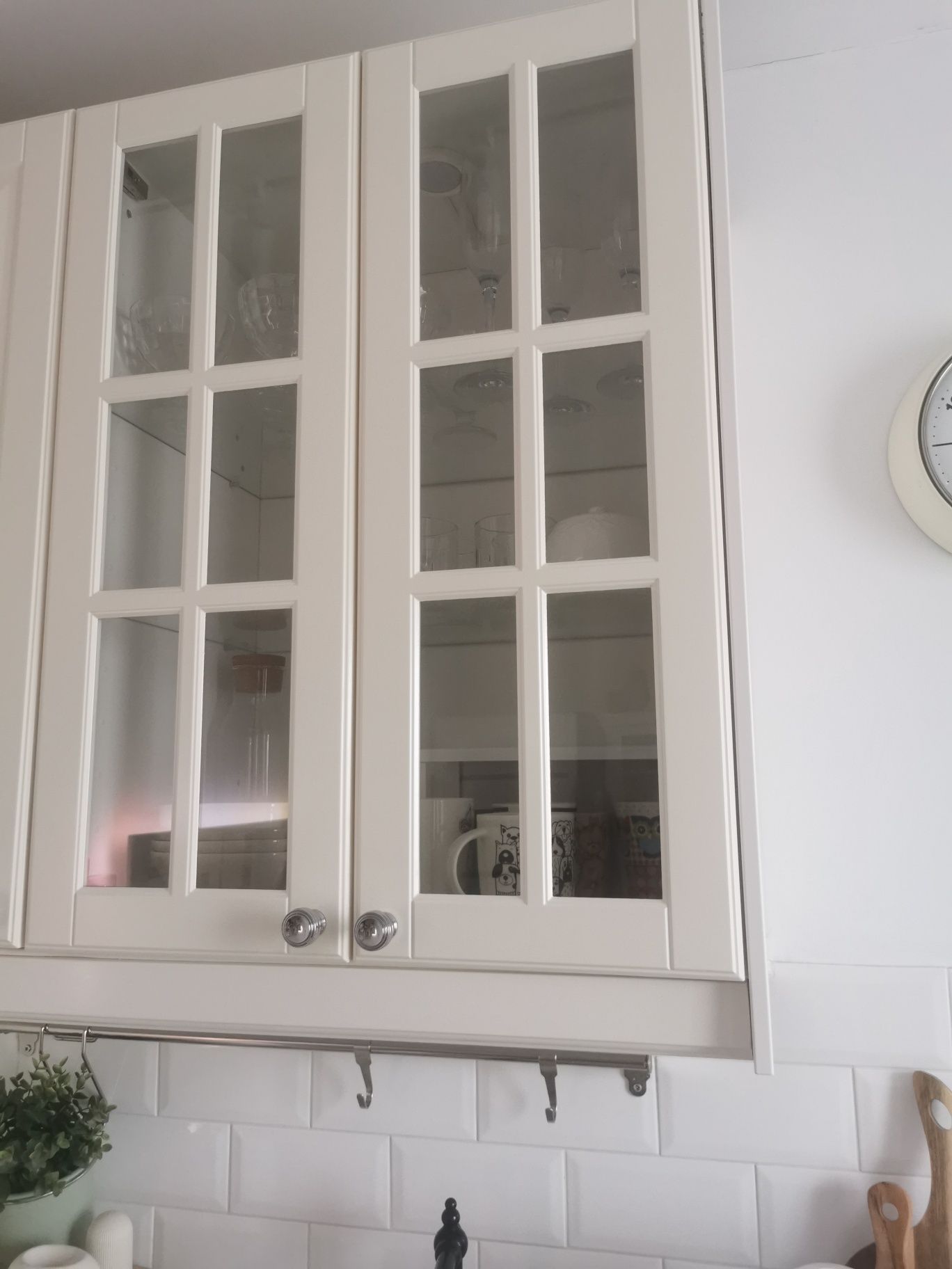 Drzwi szklane ikea bodbyn kremowy 30x80 2szt + półki utrusta 2szt