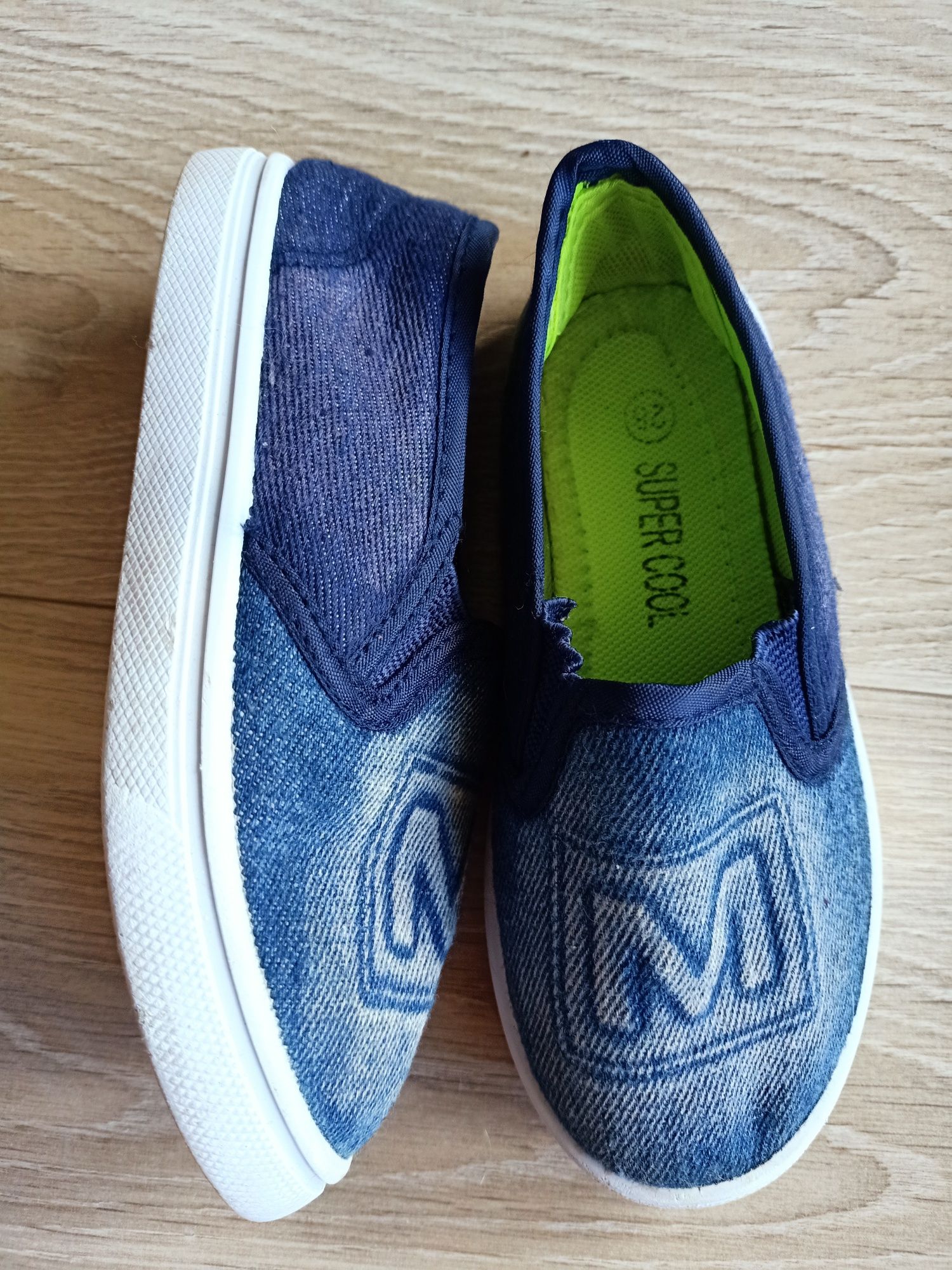 Trampki denim 28