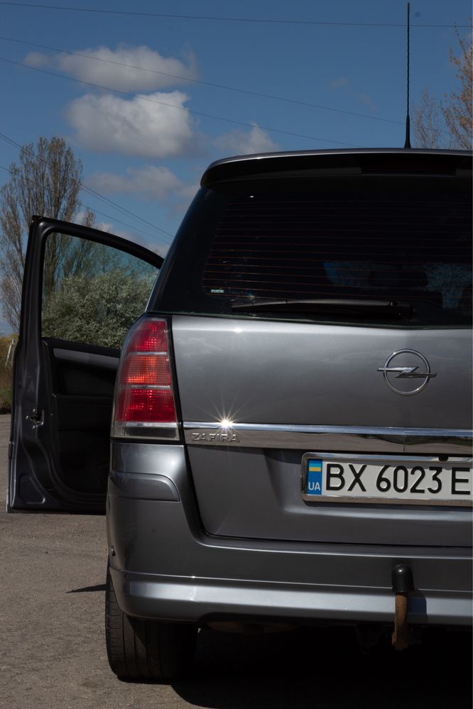 Opel Zafira 1.8 Опель Зафіра Б