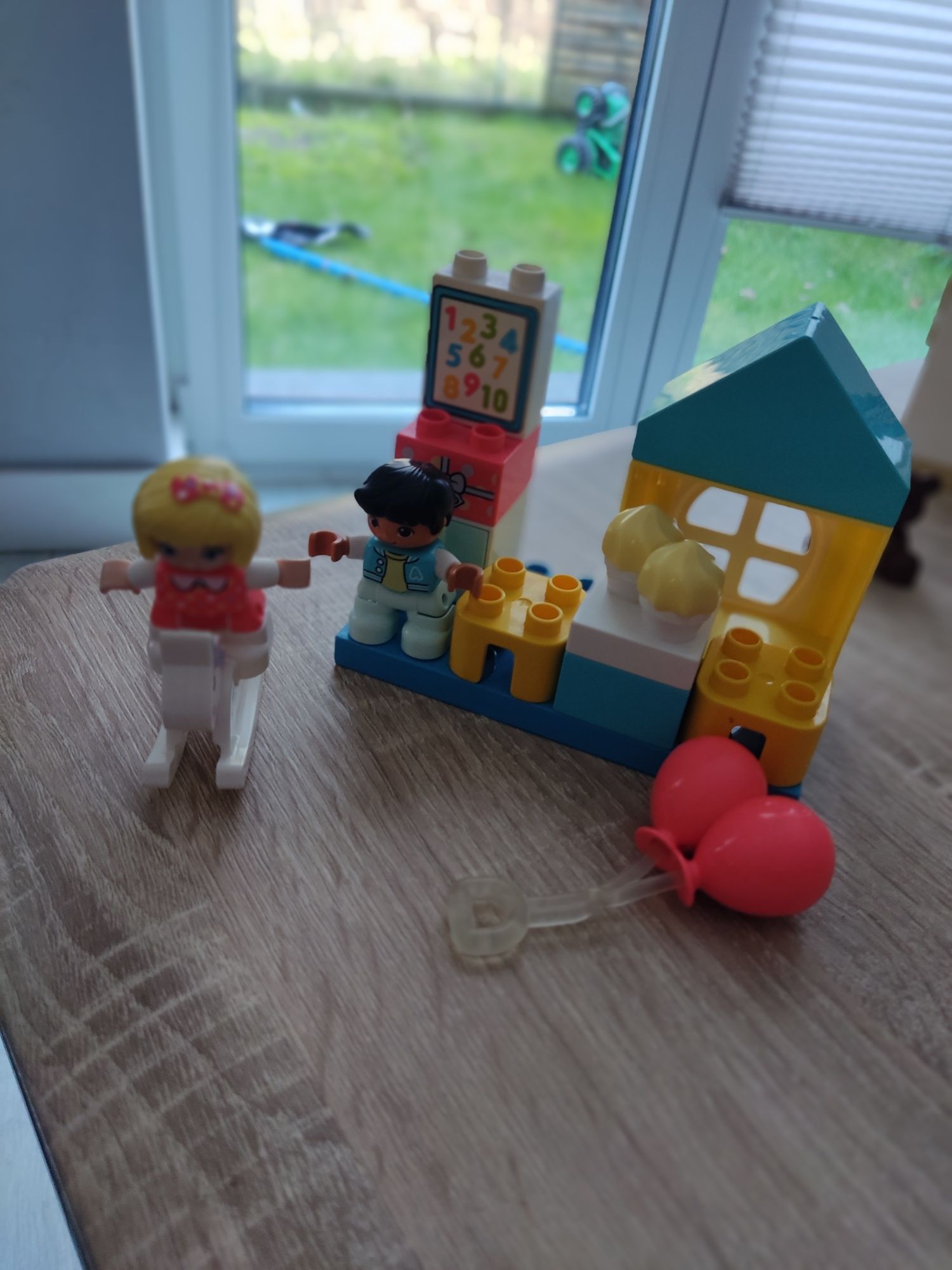 LEGO Duplo domek i 6 zestawów!