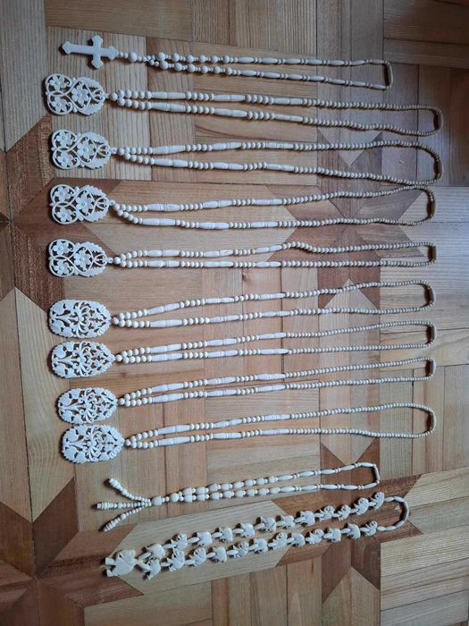 Naszyjniki z kości z czasów PRL Wietnam