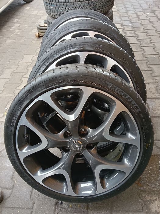 Koła aluminiowe letnie Opel Corsa OPC 215/40/18 Michelin
