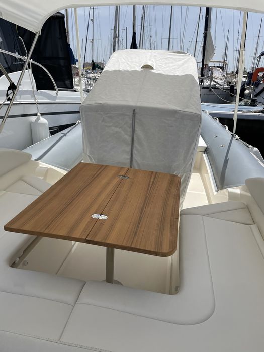 Semi rígido Joker Boat Clubman 24 + atrelado Satellite MX282