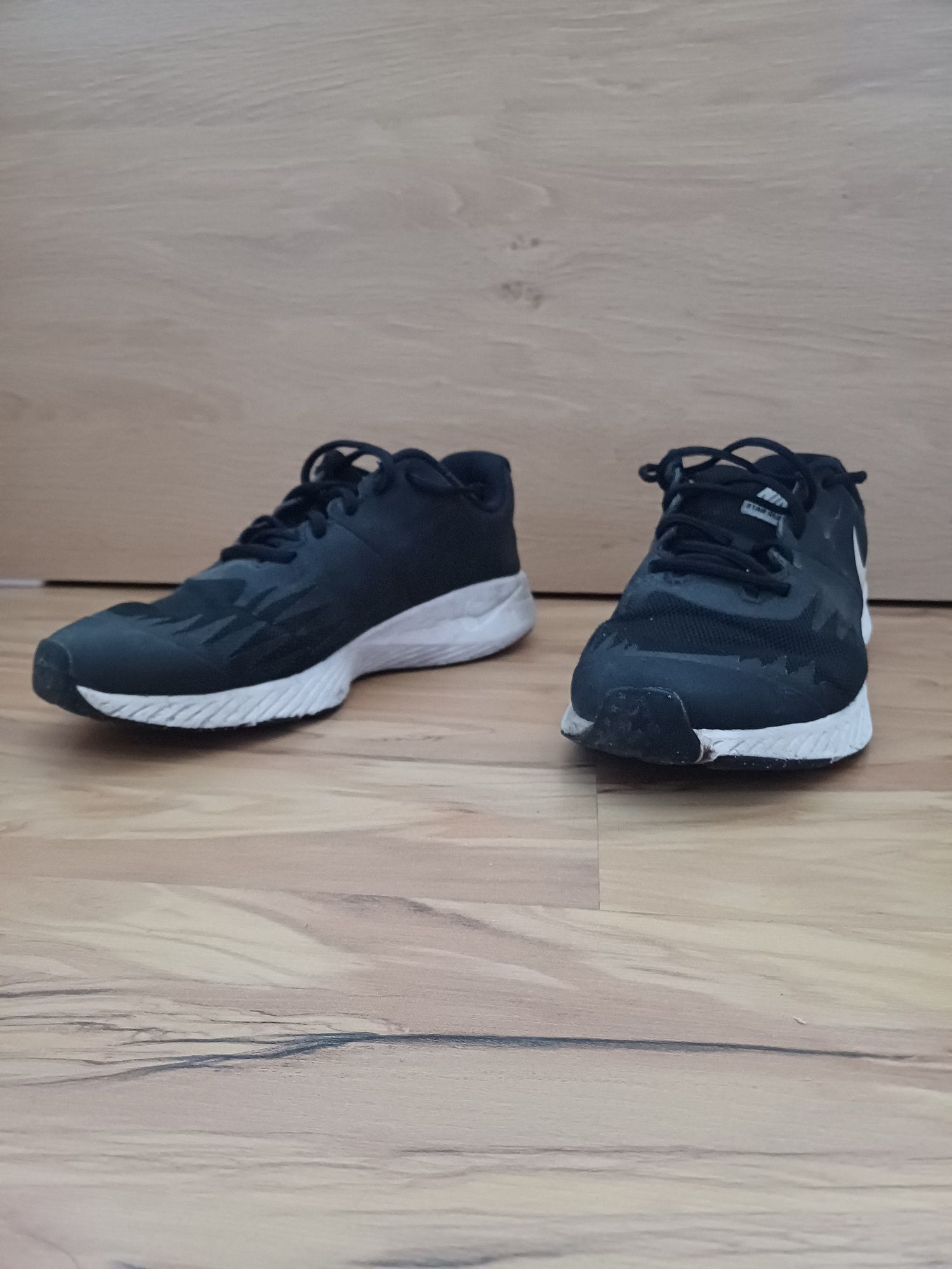 Buty Nike Star Runner Low czarne