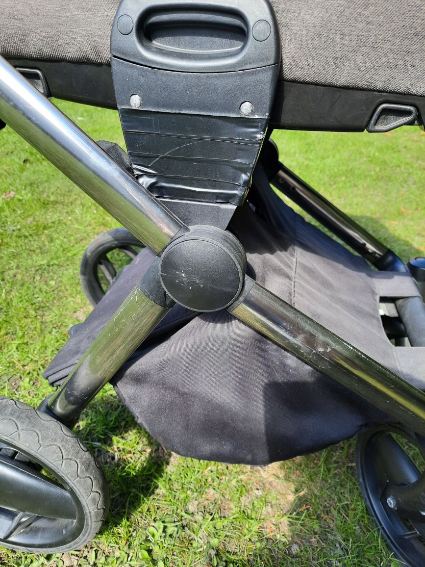 Wózek Invictus 2w1