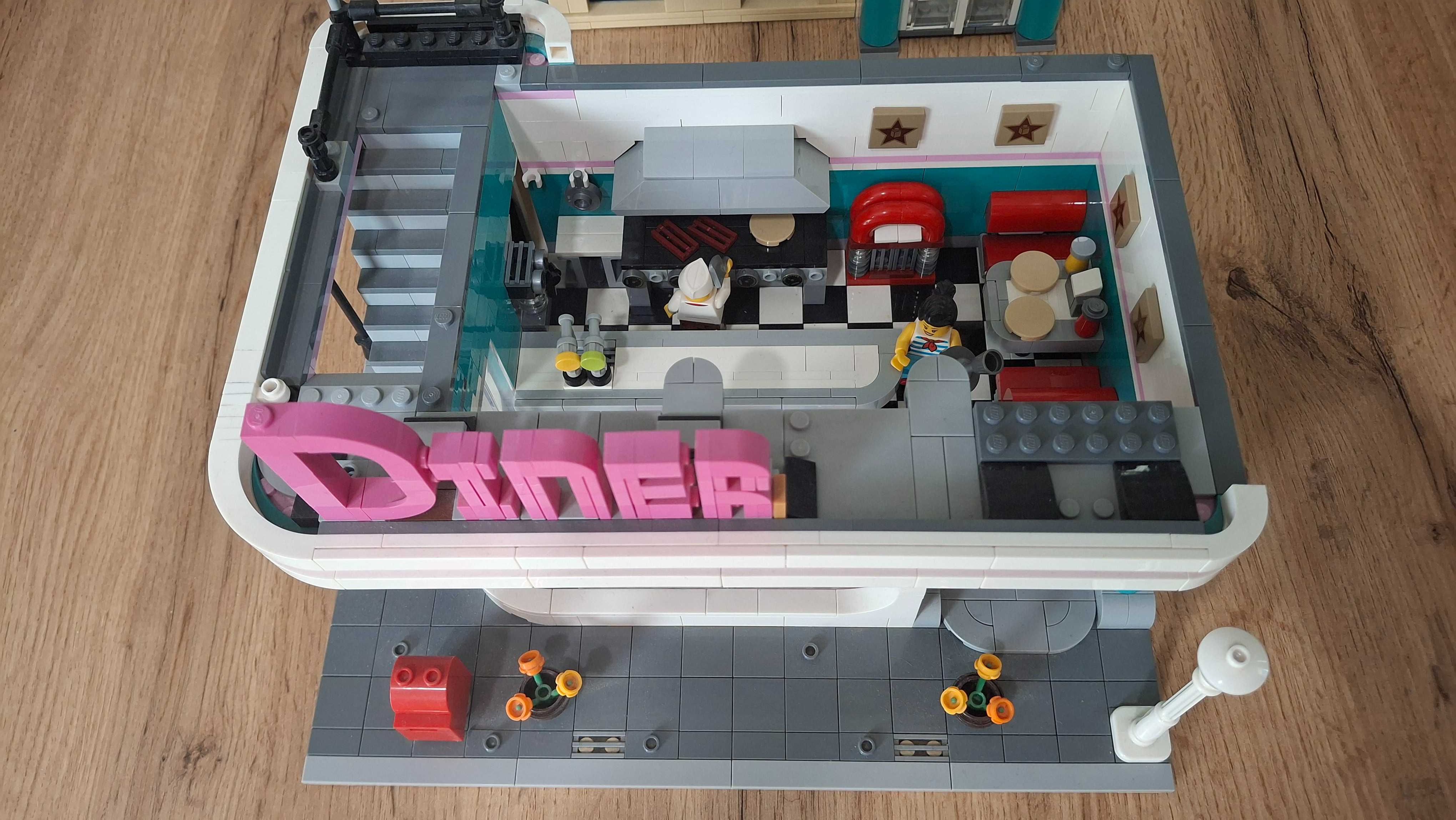 LEGO Expert 10260 Downtown Diner - Ресторанчик у містечку