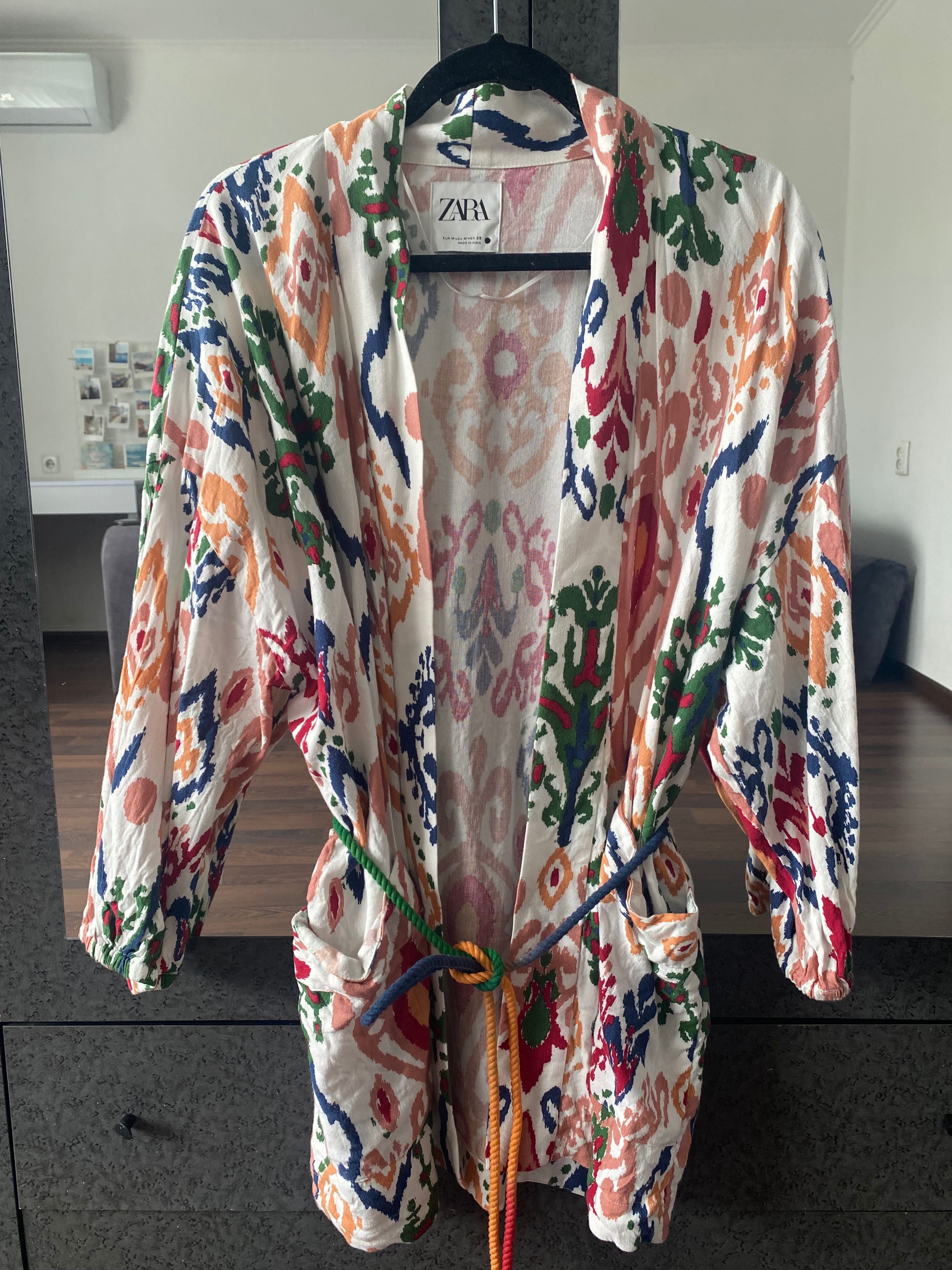 Накидка Zara, розмір М