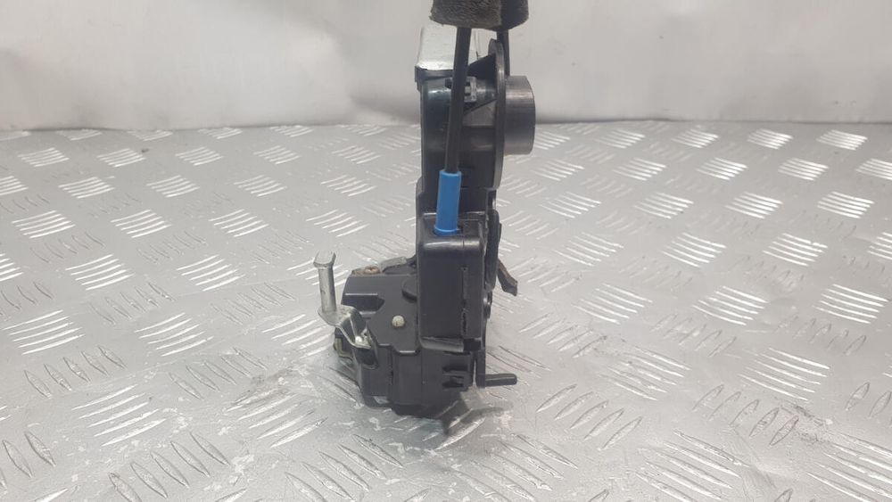 Замок двери задней правой электр 8 пинов LEXUS RX 2003-2009 разборка