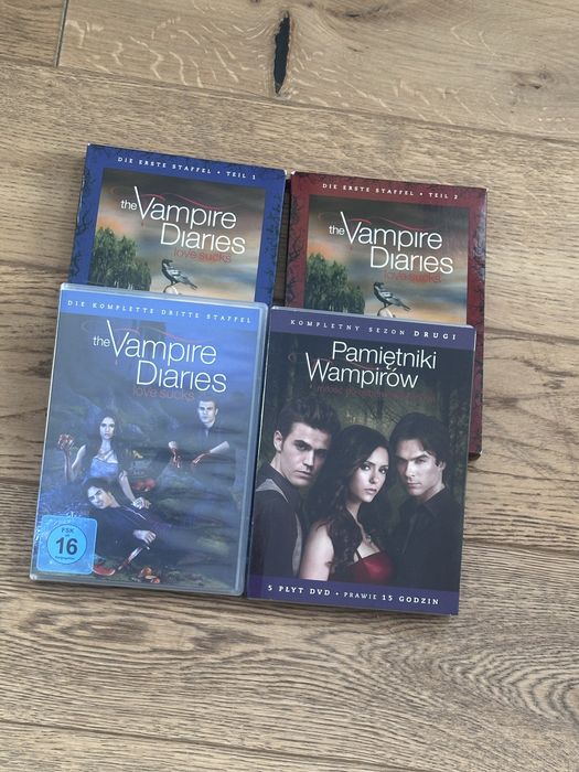 The Vampire Diares (pamiętniki wampirów) płyty DVD + DODATKOWE SCENY