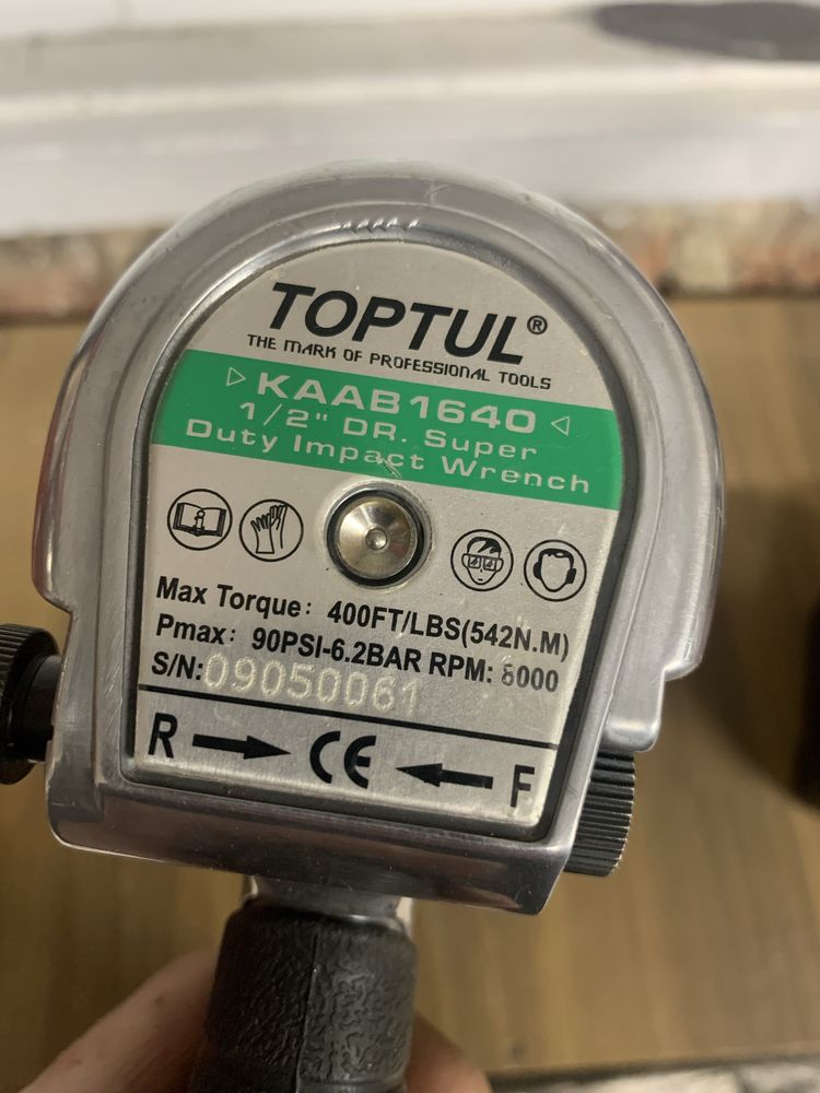 Пневмогайковерт 1/2" 542N/m TOPTUL