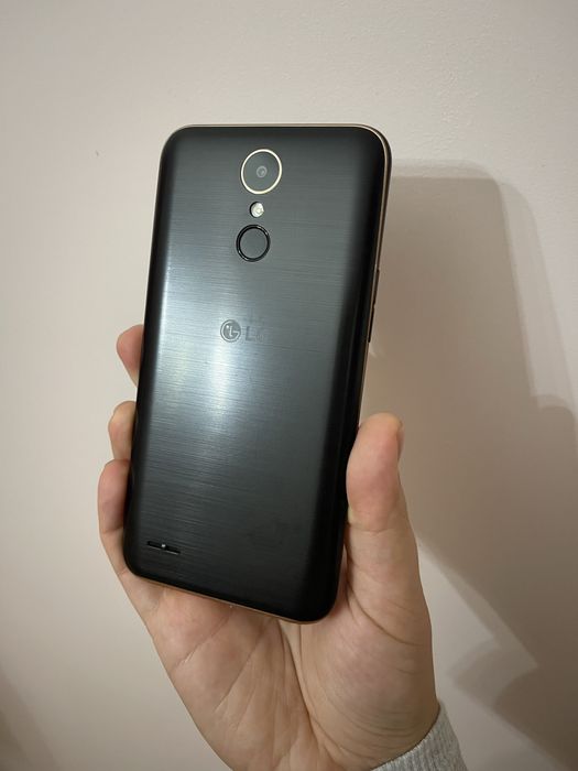 Телефон LG гарної якості